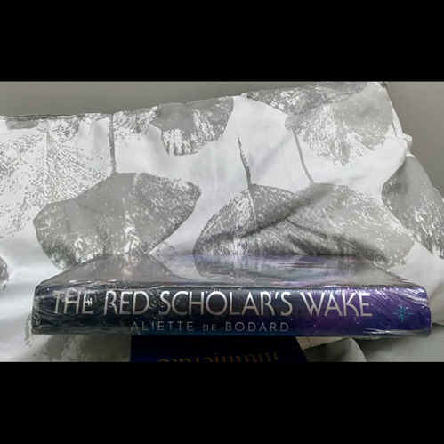 The Red Scholars Wake Illumicrate Exclusive Signed Edition 