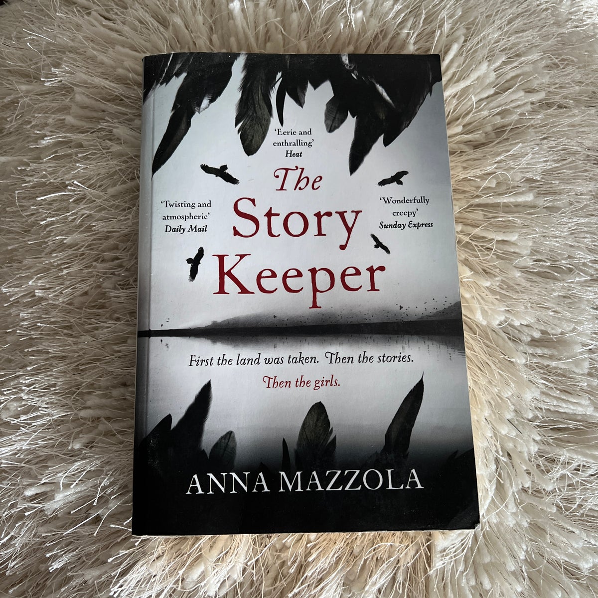The Story Keeper by Anna Mazzola, Paperback Pangobooks
