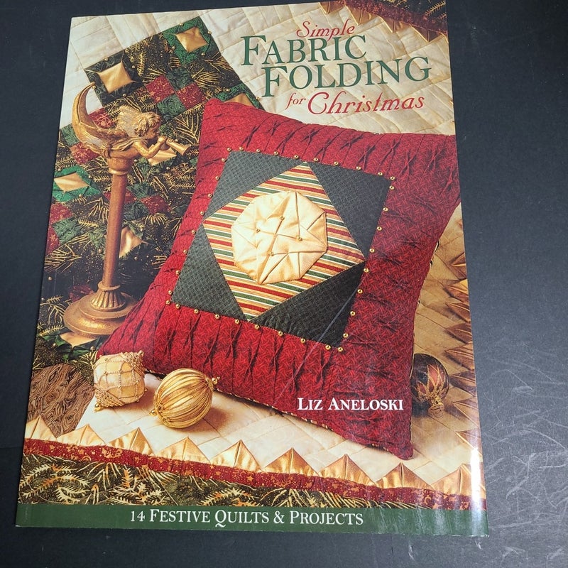 Simple Fabric Folding for Christmas