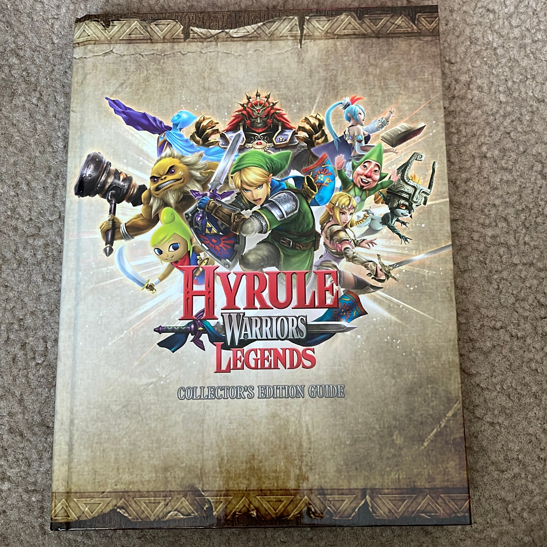 Hyrule Warriors Legends Collector's Edition: Prima Official Guide