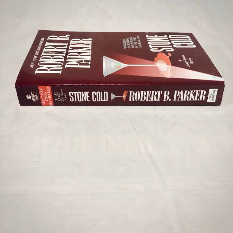 Stone cold by Robert B. Parker, Paperback | Pangobooks