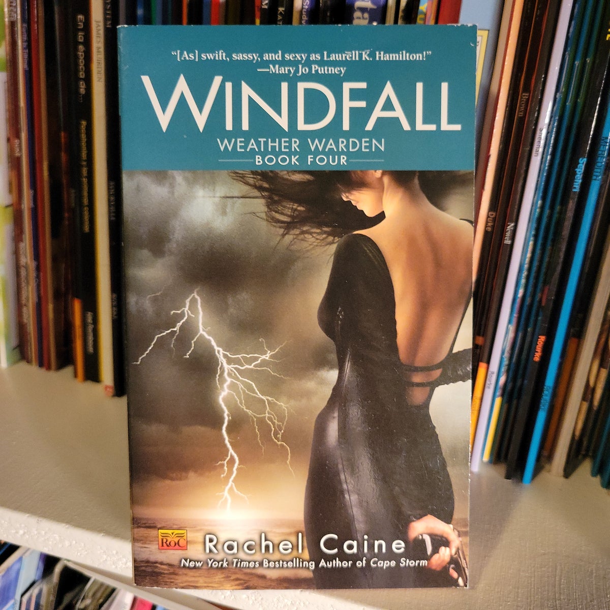Windfall by Rachel Caine, Paperback Pangobooks