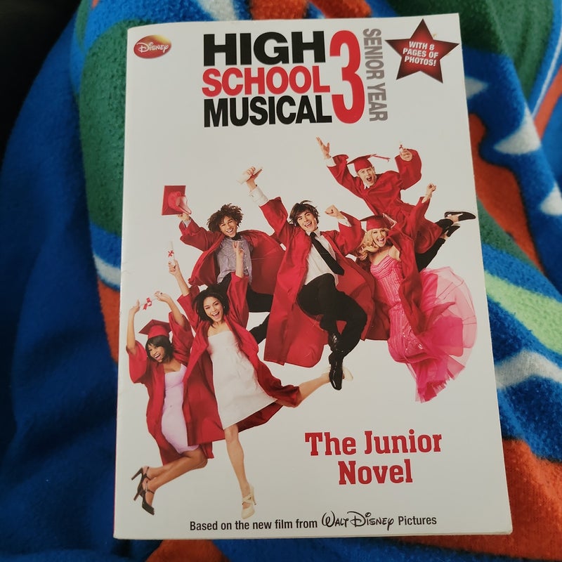 Disney High School Musical 3 Junior Novel