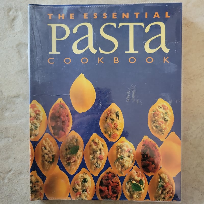 Essential Pasta Cookbook by Whitecap Books Staff
