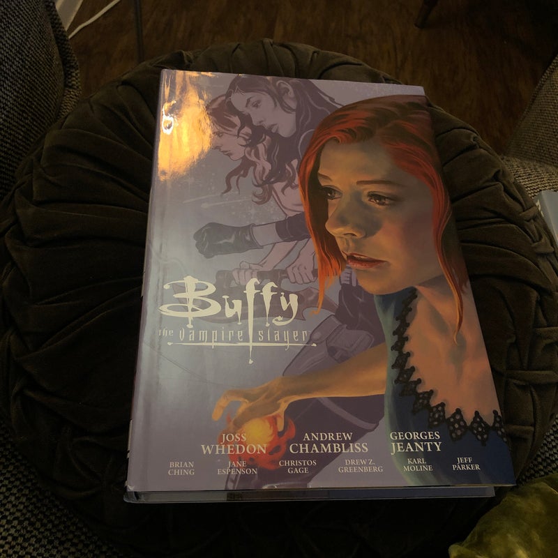 Buffy: Season Nine Library Edition Volume 2