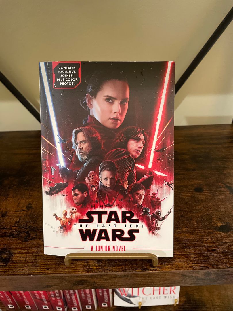 Star Wars: the Last Jedi Junior Novel