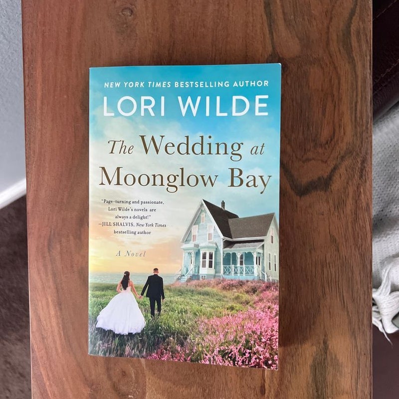 The Wedding at Moonglow Bay