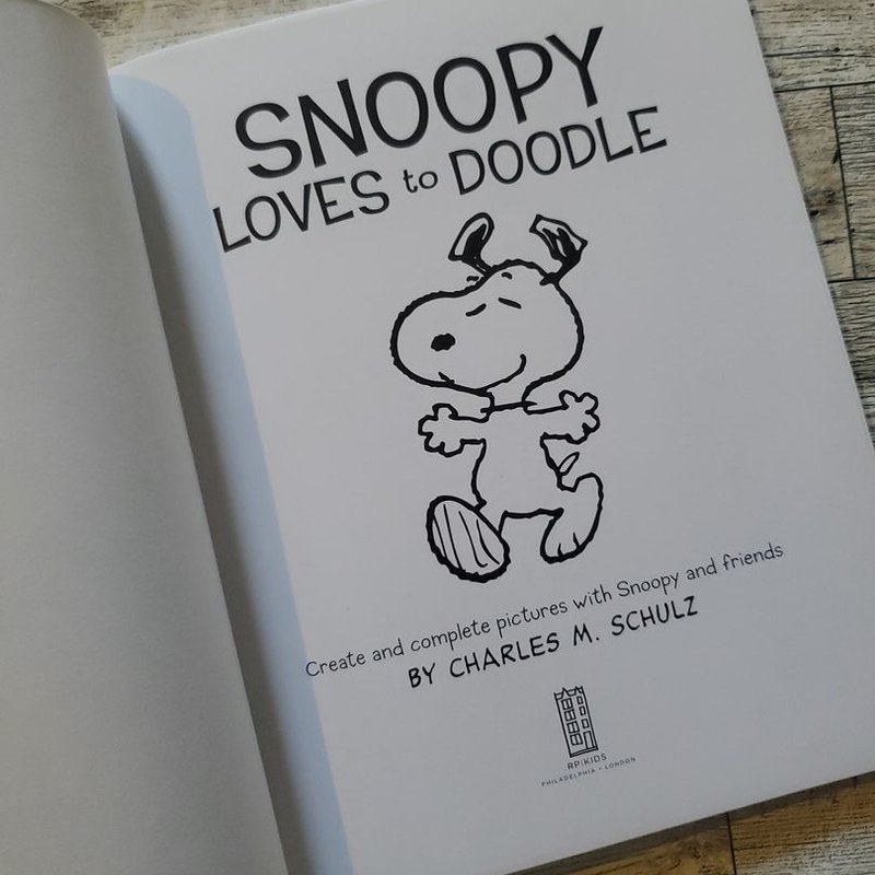 Peanuts: Snoopy Loves to Doodle by Charles M. Schulz