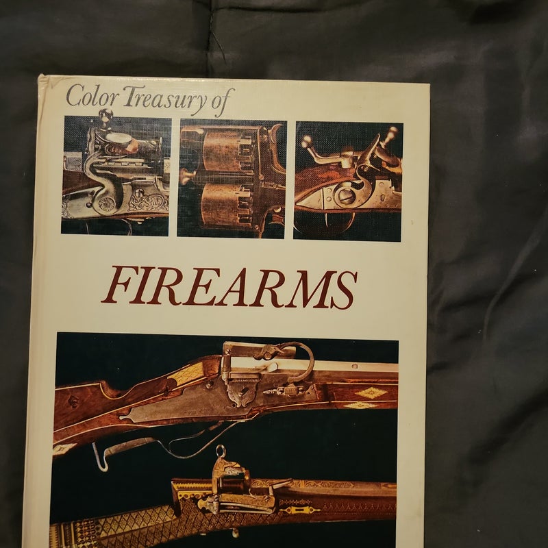 Color treasury of firearms