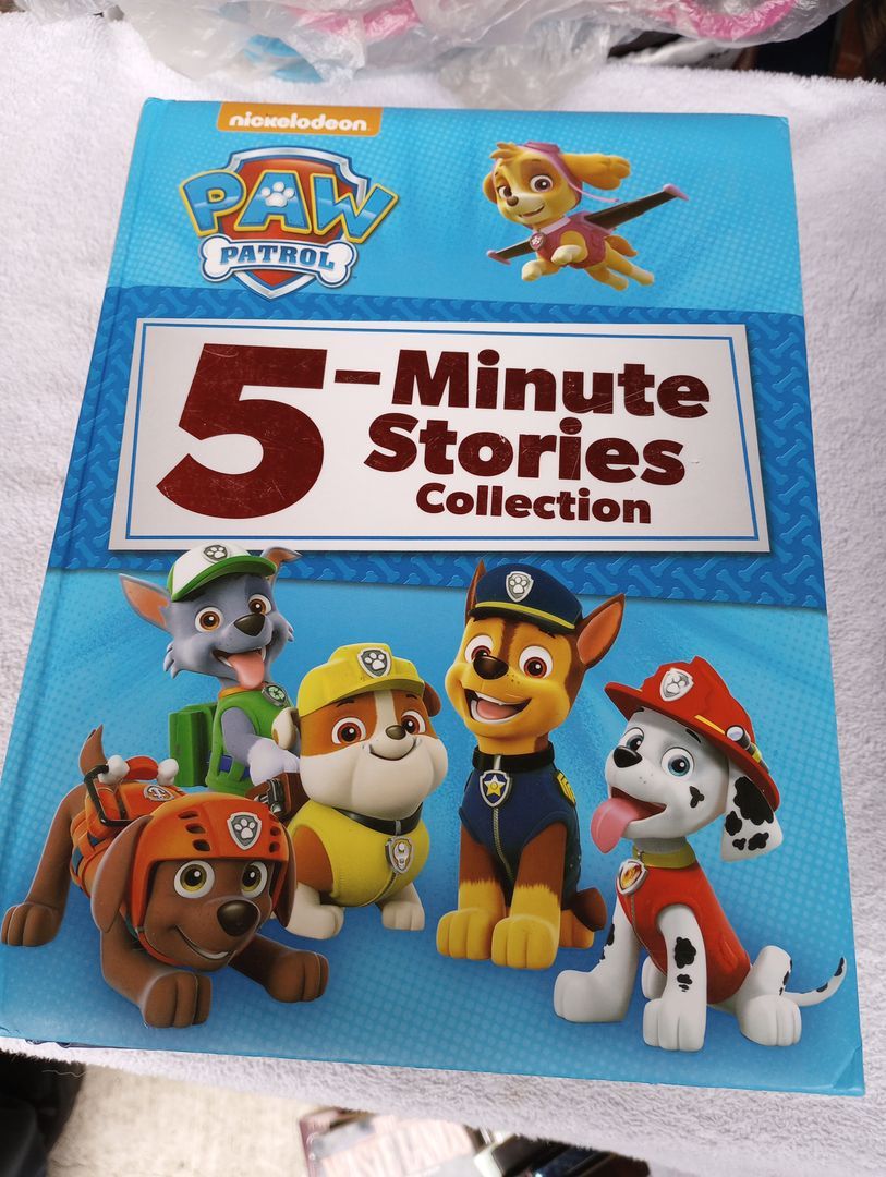 PAW Patrol 5-Minute Stories Collection (PAW Patrol)