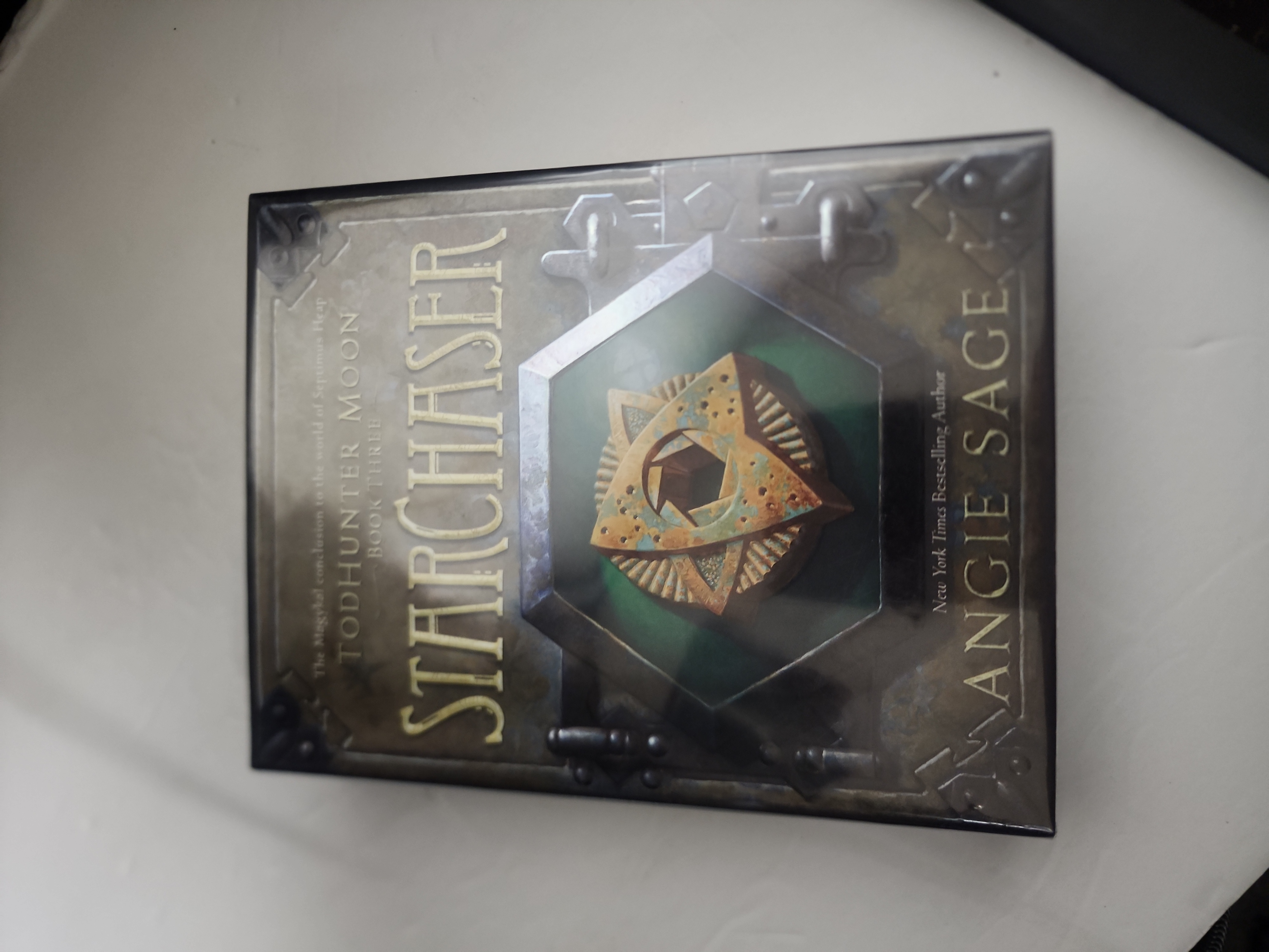 TodHunter Moon, Book Three: StarChaser