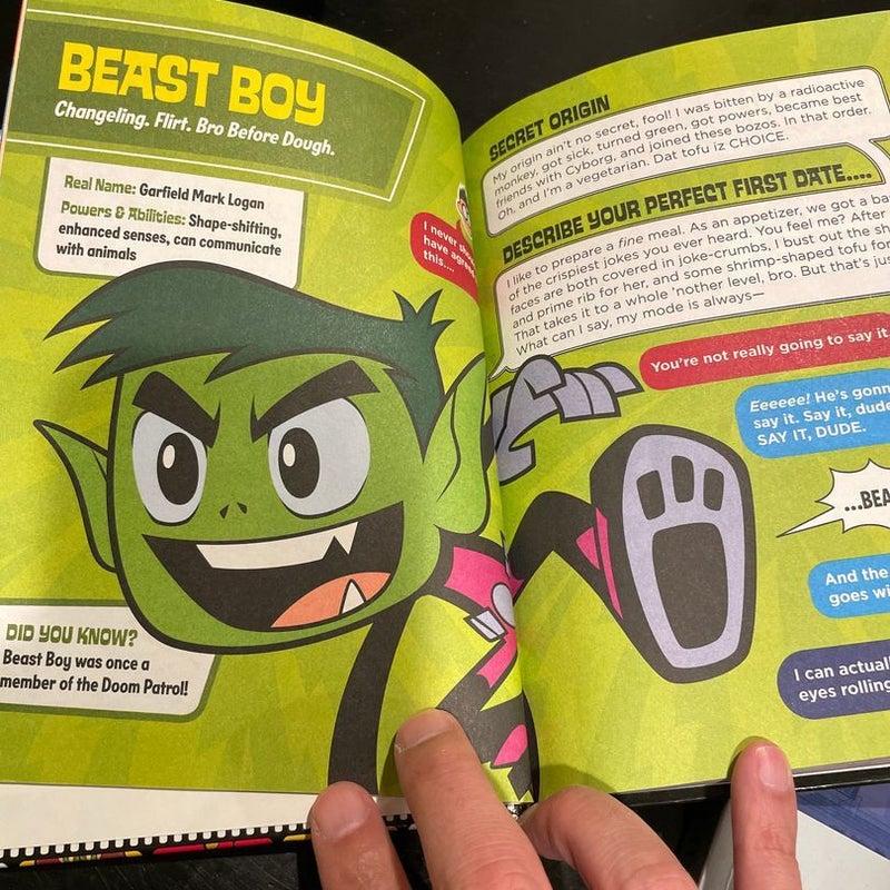 Teen Titans Go! (TM): the World-Famous Guidebook