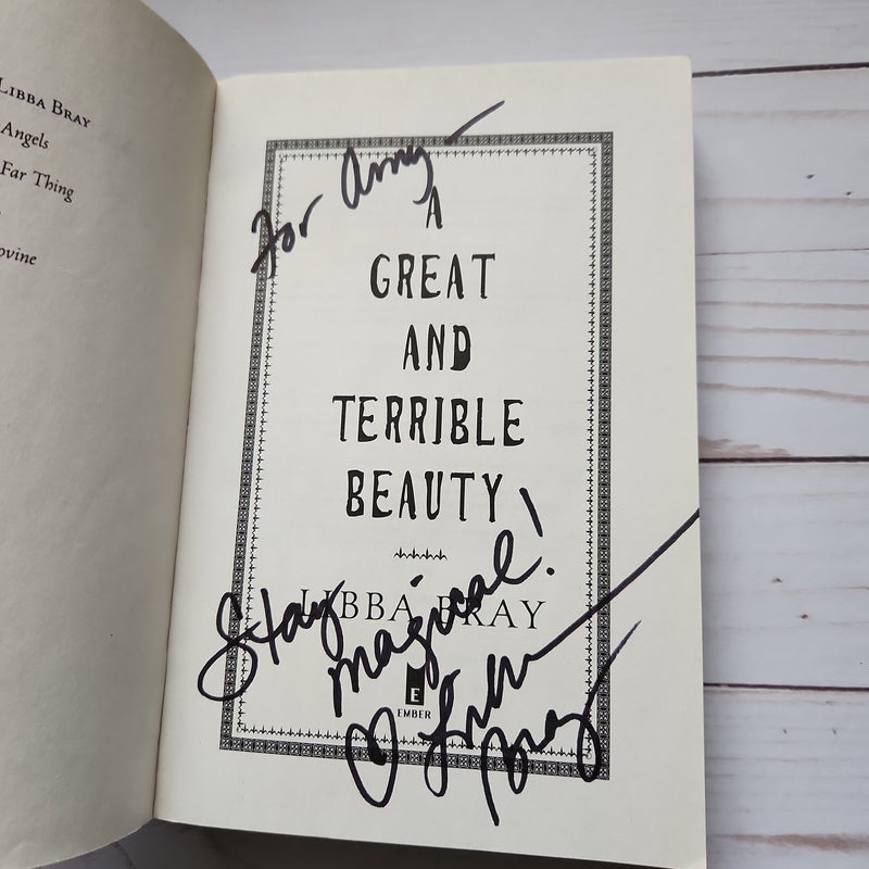A Great and Terrible Beauty ☆signed☆