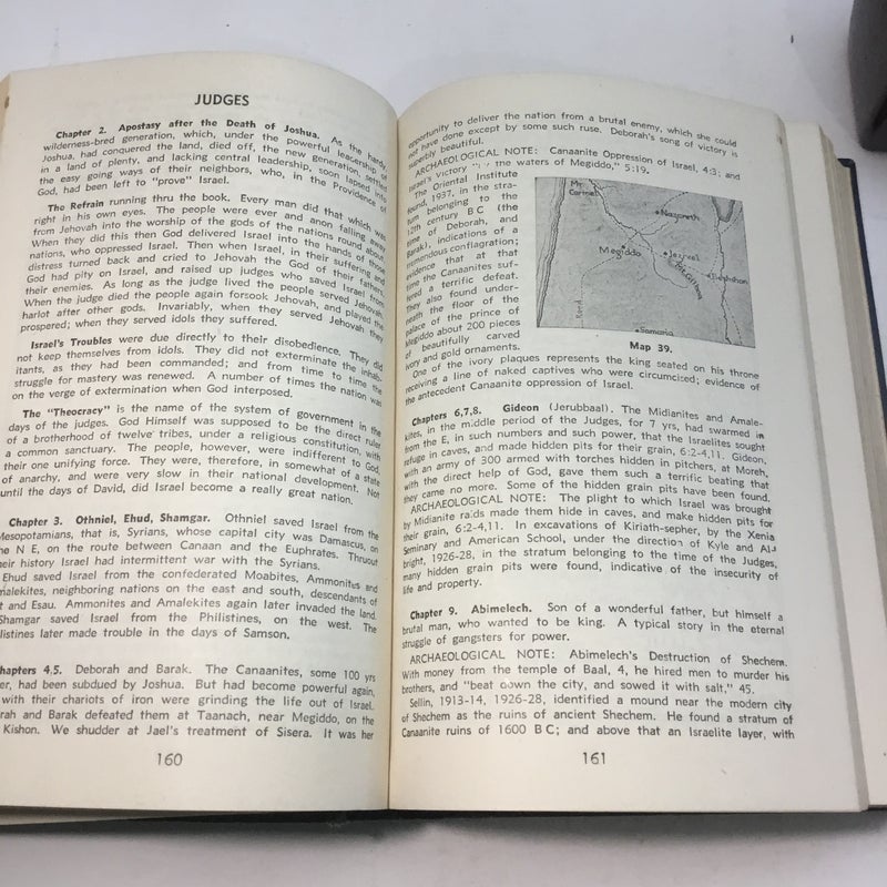 Pocket Bible Handbook