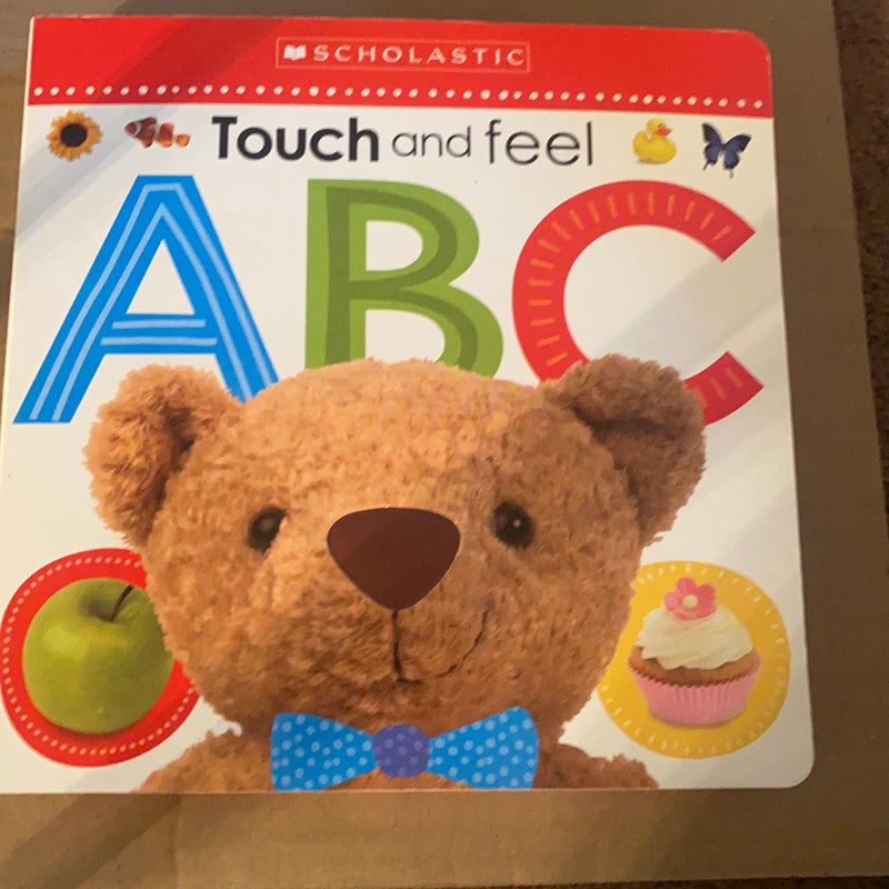 Touch and Feel ABC (Scholastic Early Learners)