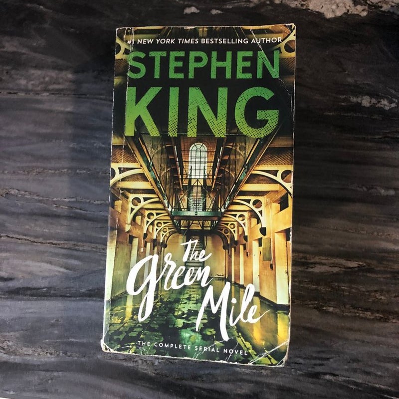 The Green Mile by Stephen King, Paperback | Pangobooks