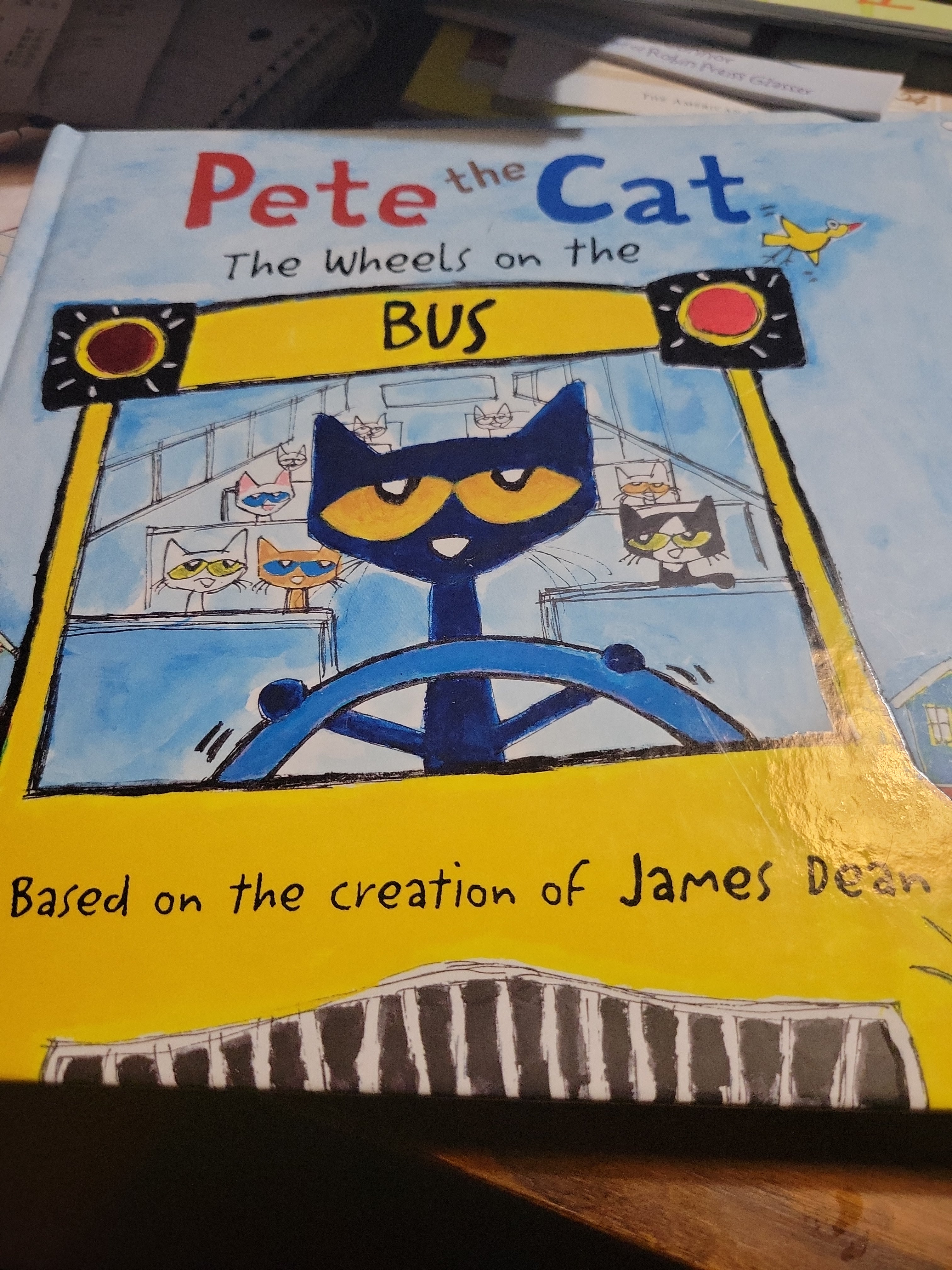 Pete the Cat: the Wheels on the Bus