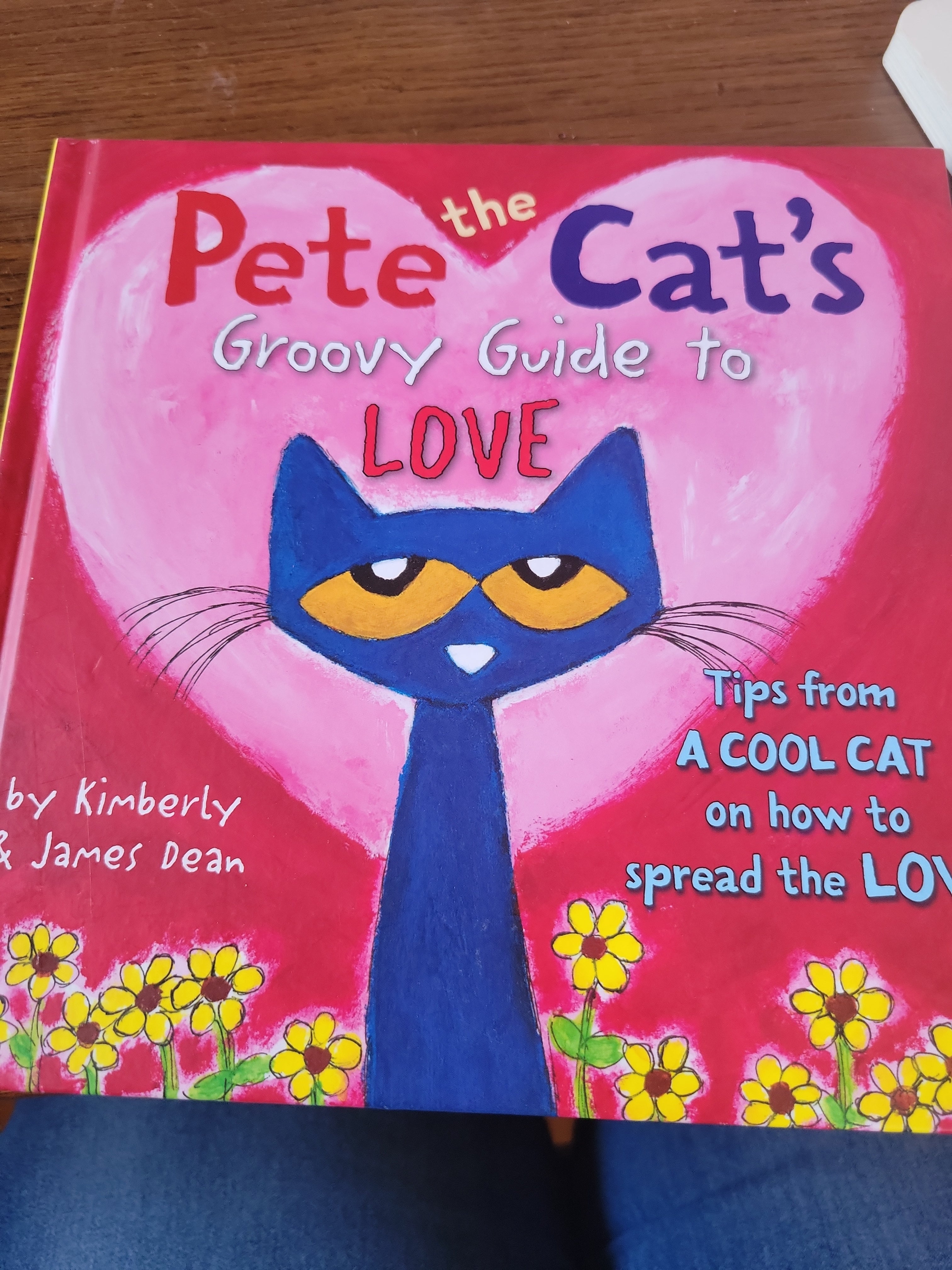 Pete the Cat's Groovy Guide to Love