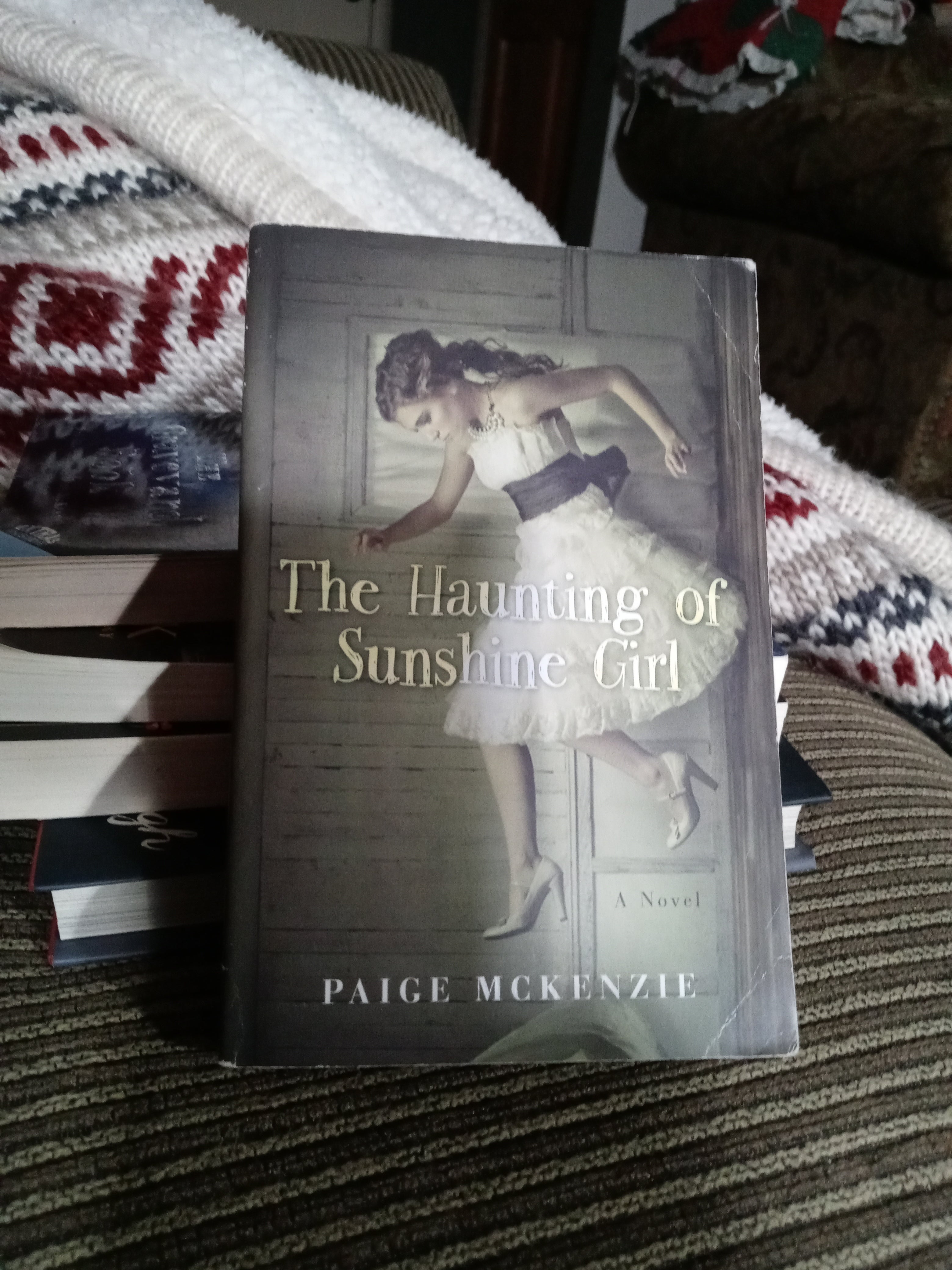 The Haunting Of Sunshine Girl By Paige Mckenzie, Paperback | Pangobooks