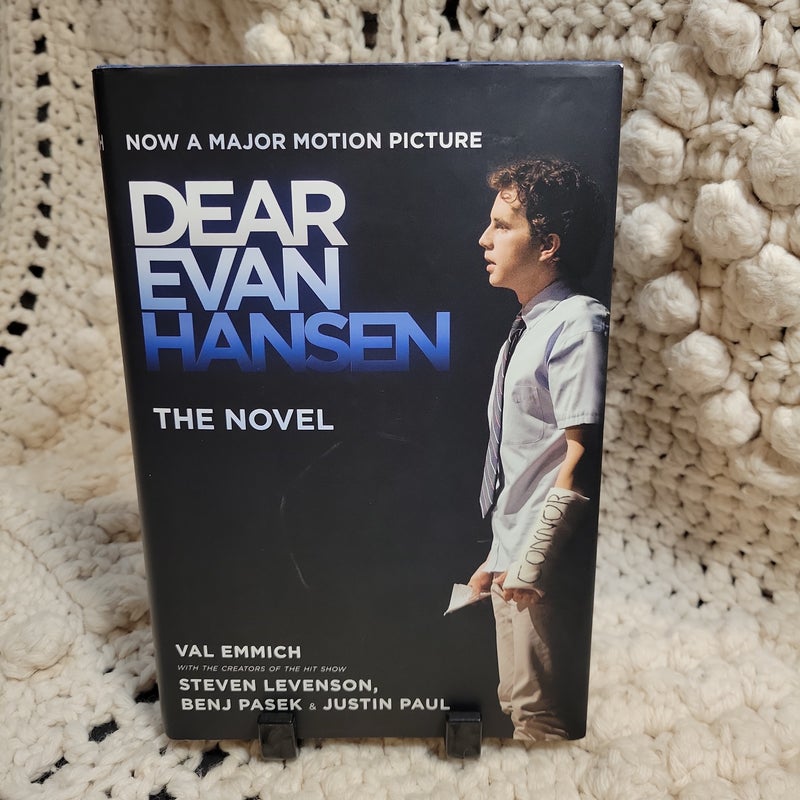 ♻️ Dear Evan Hansen: the Novel