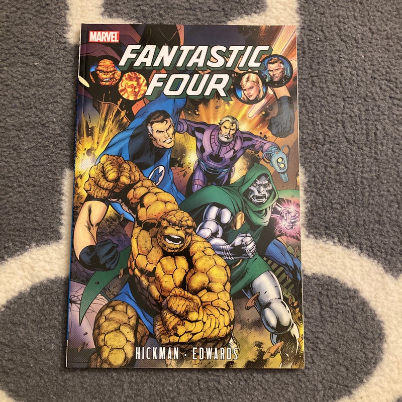 Fantastic Four by Jonathan Hickman - Volume 3