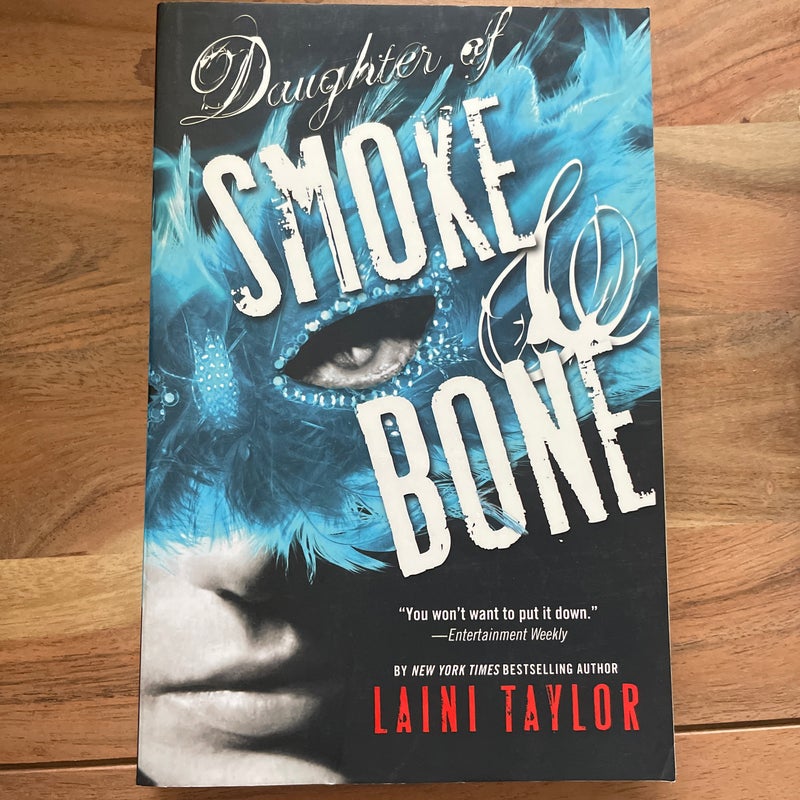 Daughter of Smoke & Bone