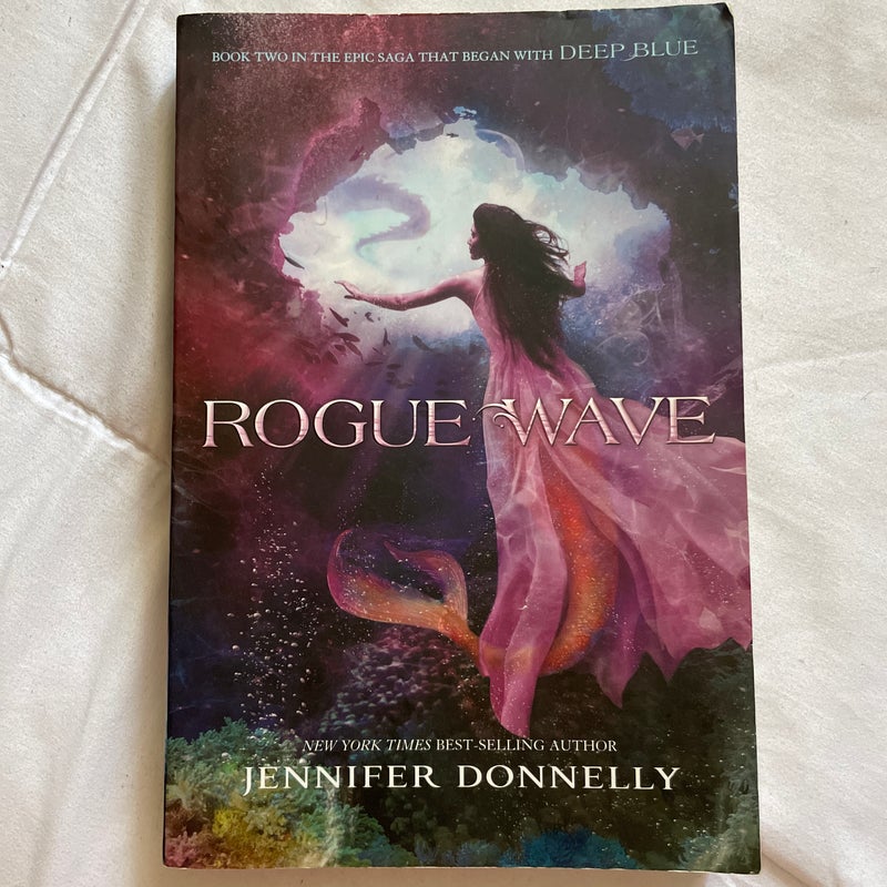 Rogue Wave (Waterfire Saga, Book Two)