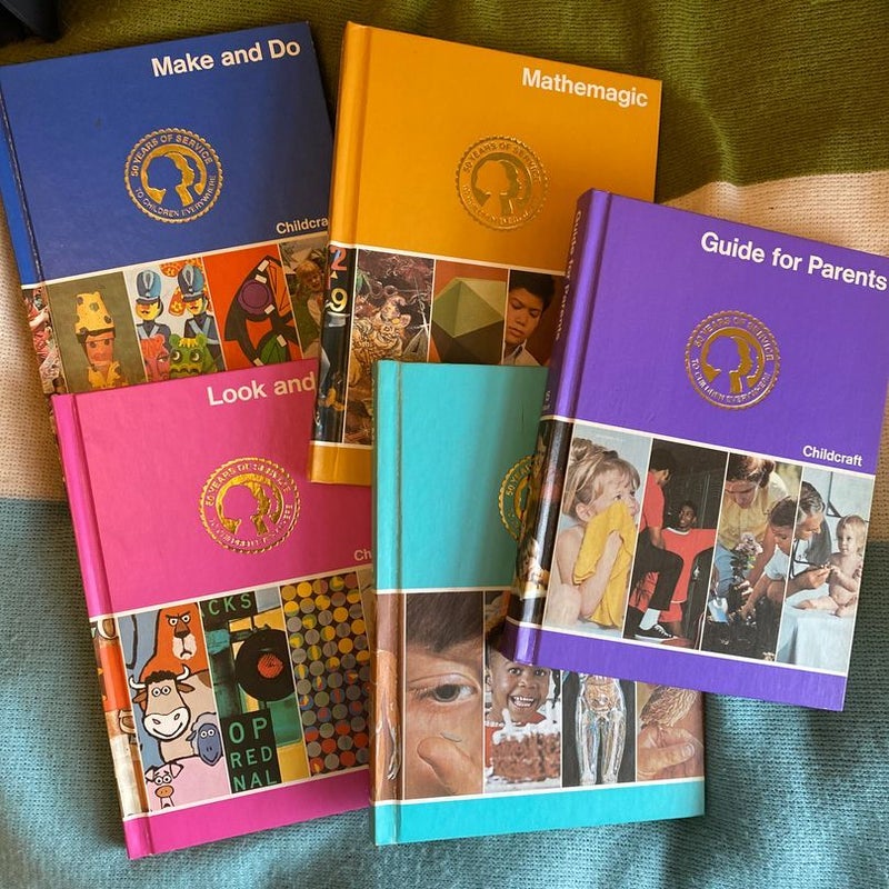 Vintage 1982 Childcraft Set