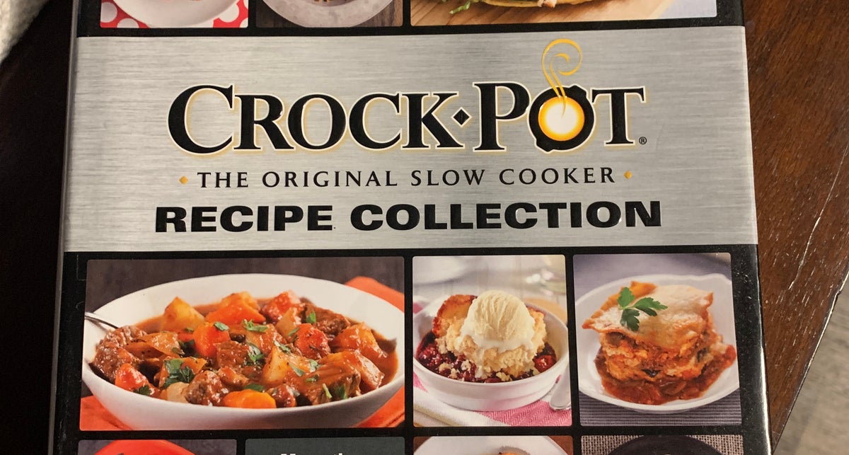 Crockpot Recipe Collection: More Than 350 Crockpot Slow Cooker Recipes from  the Leader in Slow Cooking (Hardcover) 