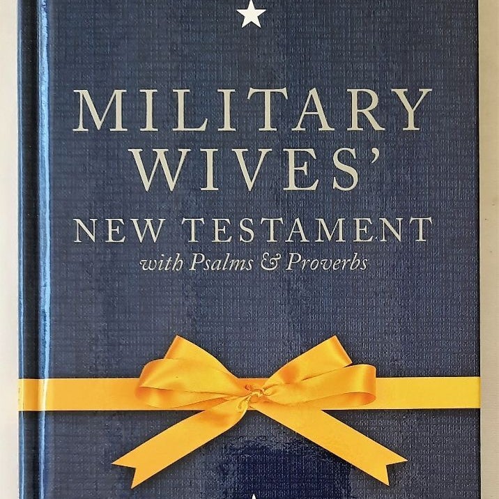 NIV Military Wives New Testament Bible 