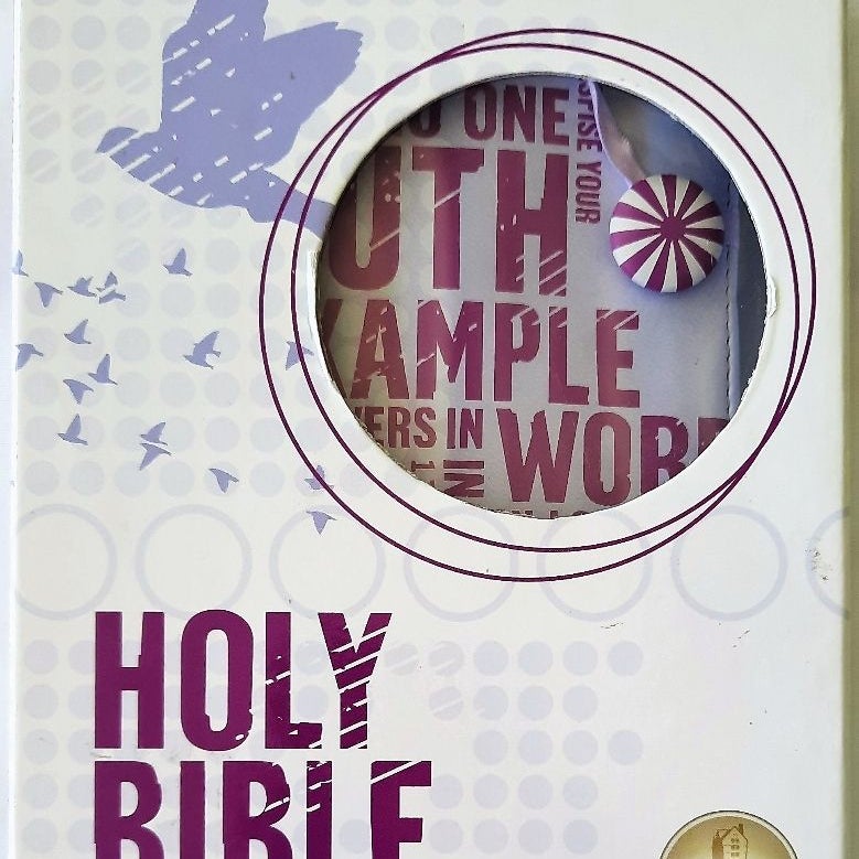NKJV Designer Series Compact UltraSlim Bible
