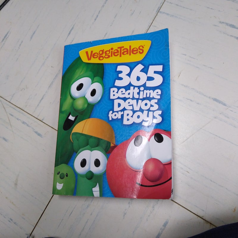 Veggie Tales 365 Bedtime Devos for Boys