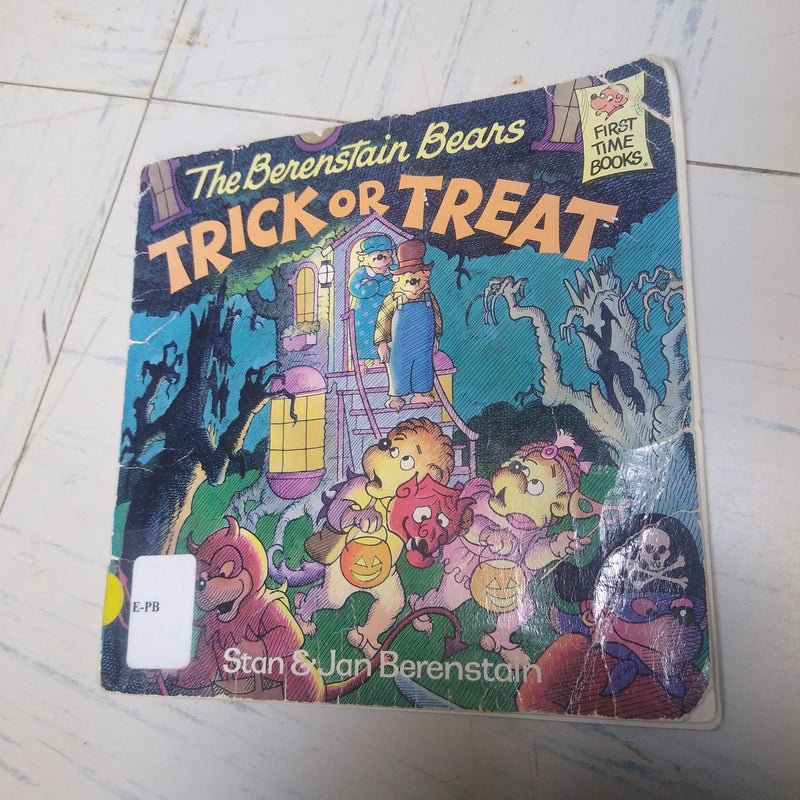 The Berenstain Bears Trick or Treat