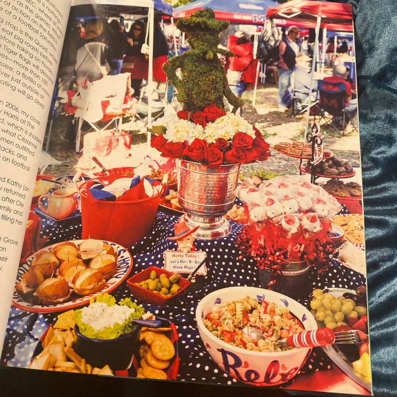 Southern Living the Official Tailgating Cookbook