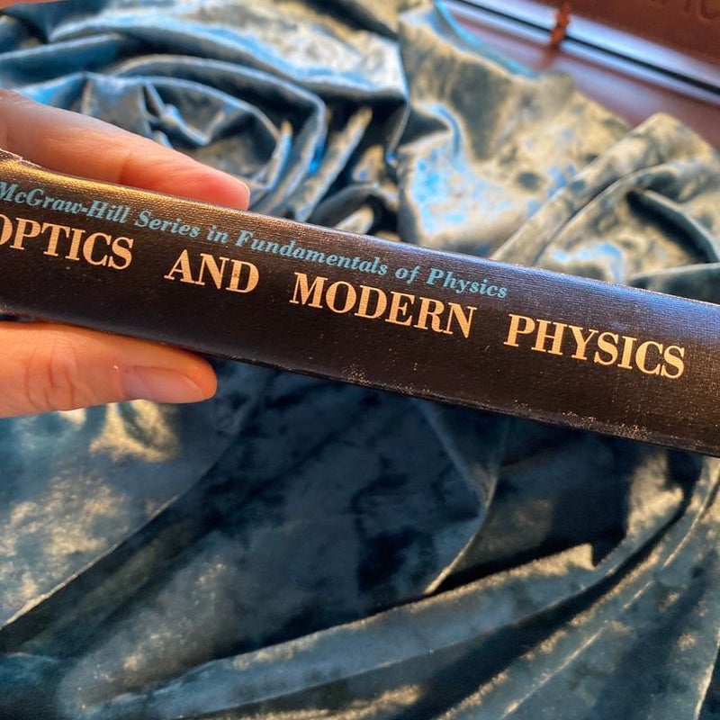 Optics and modern physics