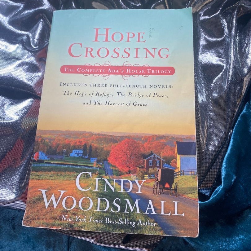 Hope Crossing by Cindy Woodsmall, Paperback | Pangobooks