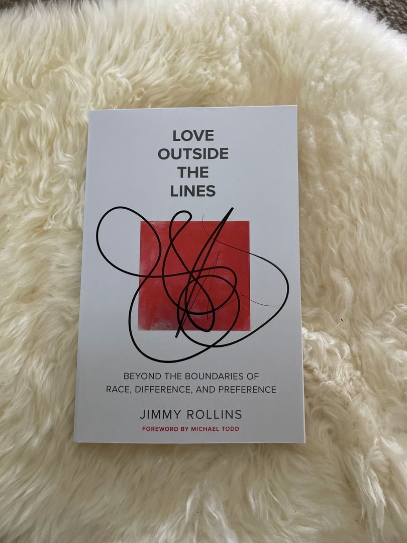 Love Outside the Lines