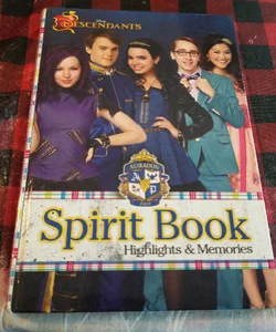 Disney Descendants: Auradon Prep Spirit Book