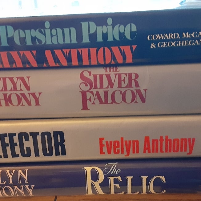 Lot of Evelyn Anthony books