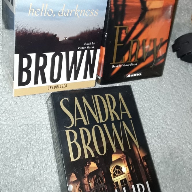 Lot of 3 Sandra Brown audiobooks on cassette 