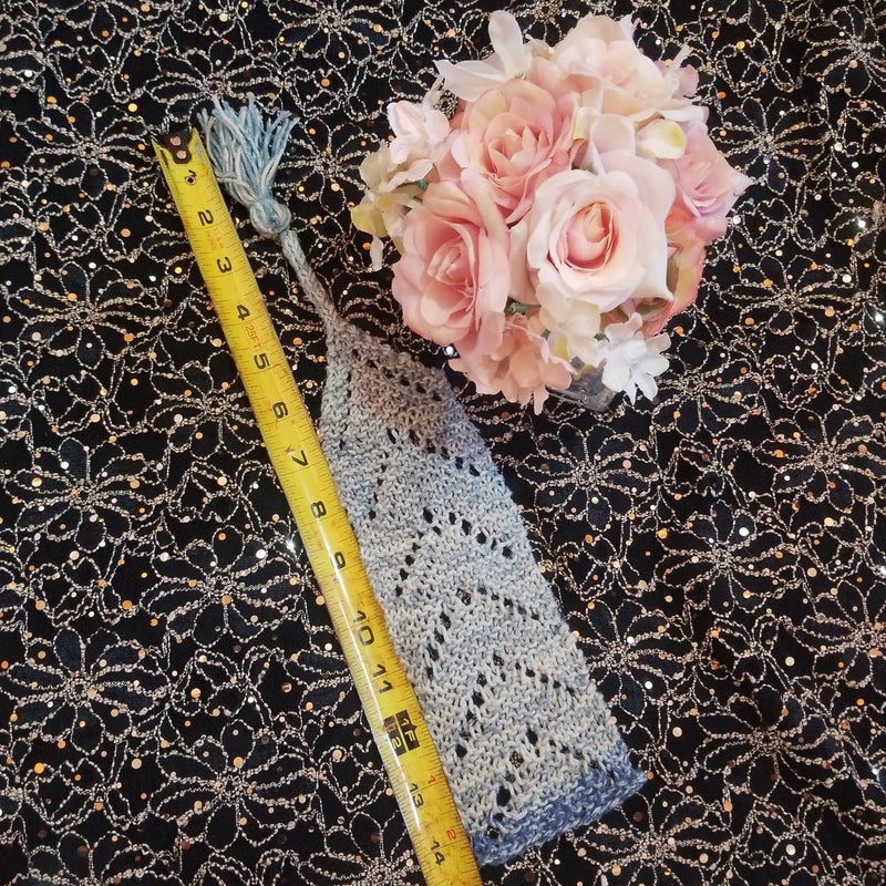 Bookmark - large, lace, hand knit