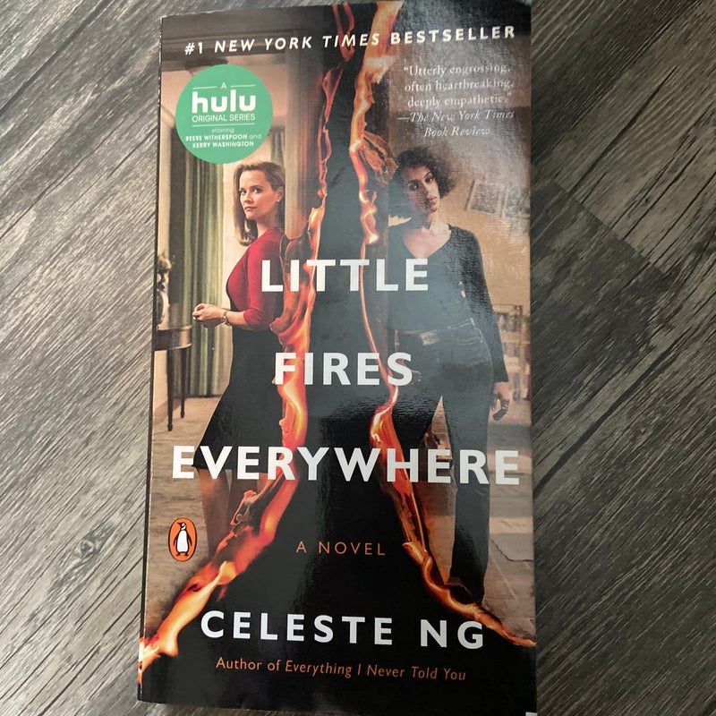 Little Fires Everywhere (Movie Tie-In)