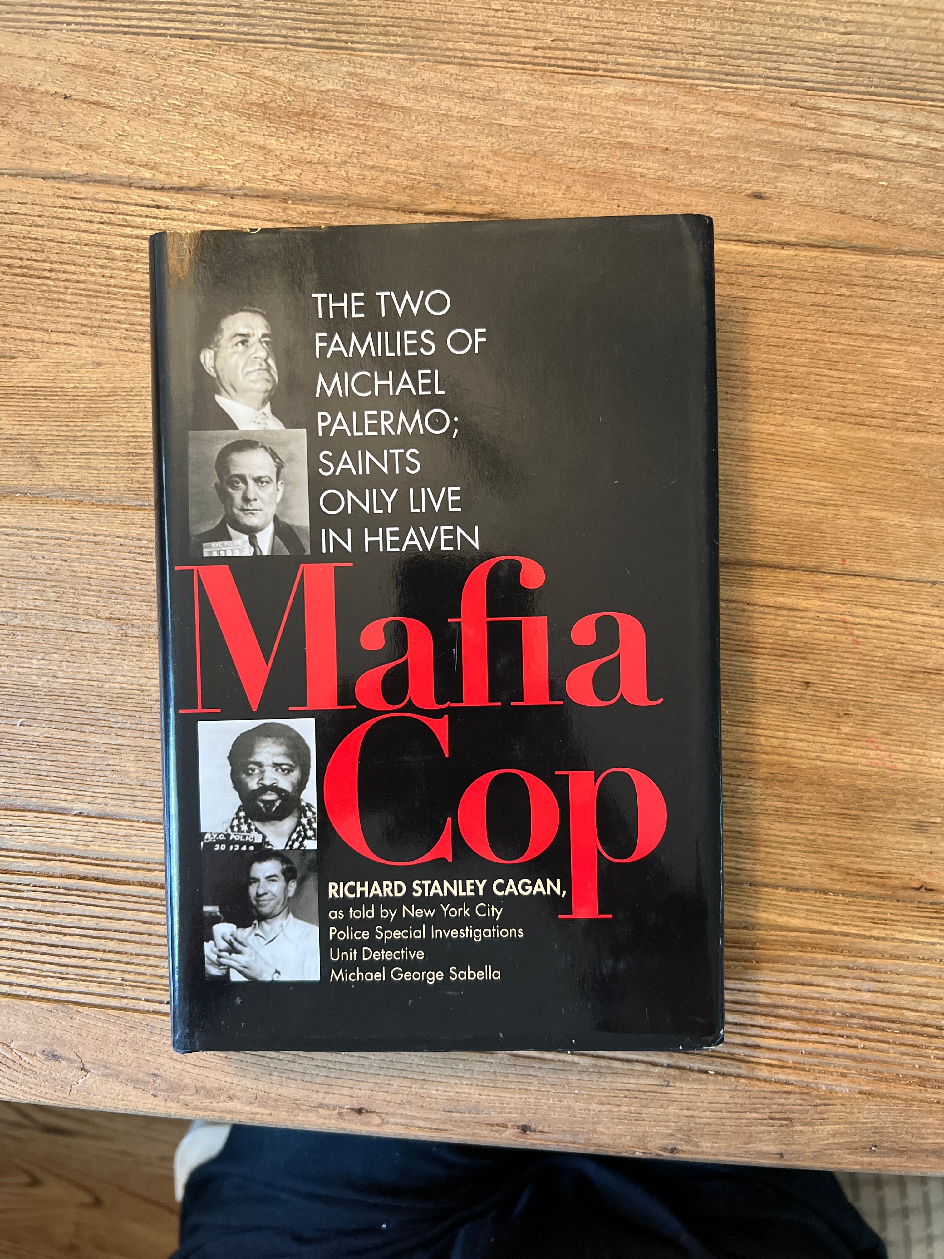 Mafia Cop