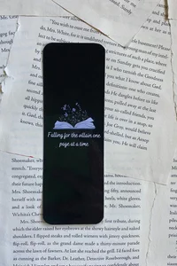 Falling for the villain bookmark *one sided*