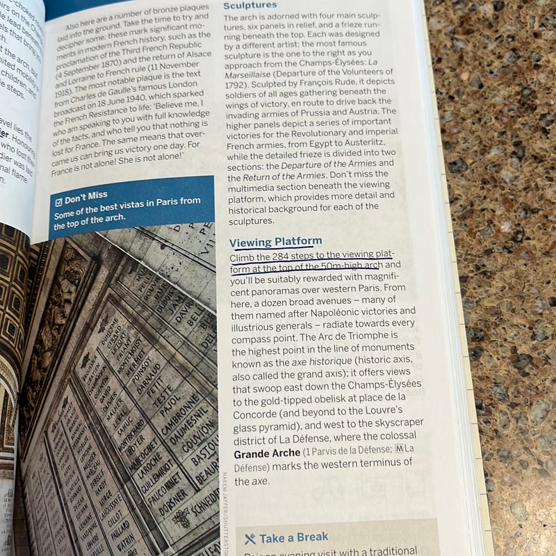 Lonely Planet Discover Paris 2018