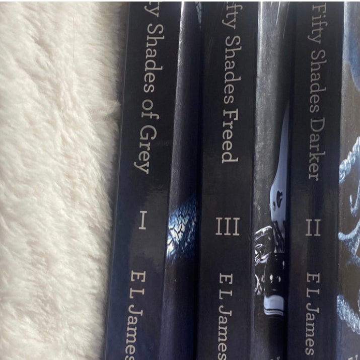 Fifty Shades SERIES: ENTIRE COLLECTION BOOKS 1,2&3