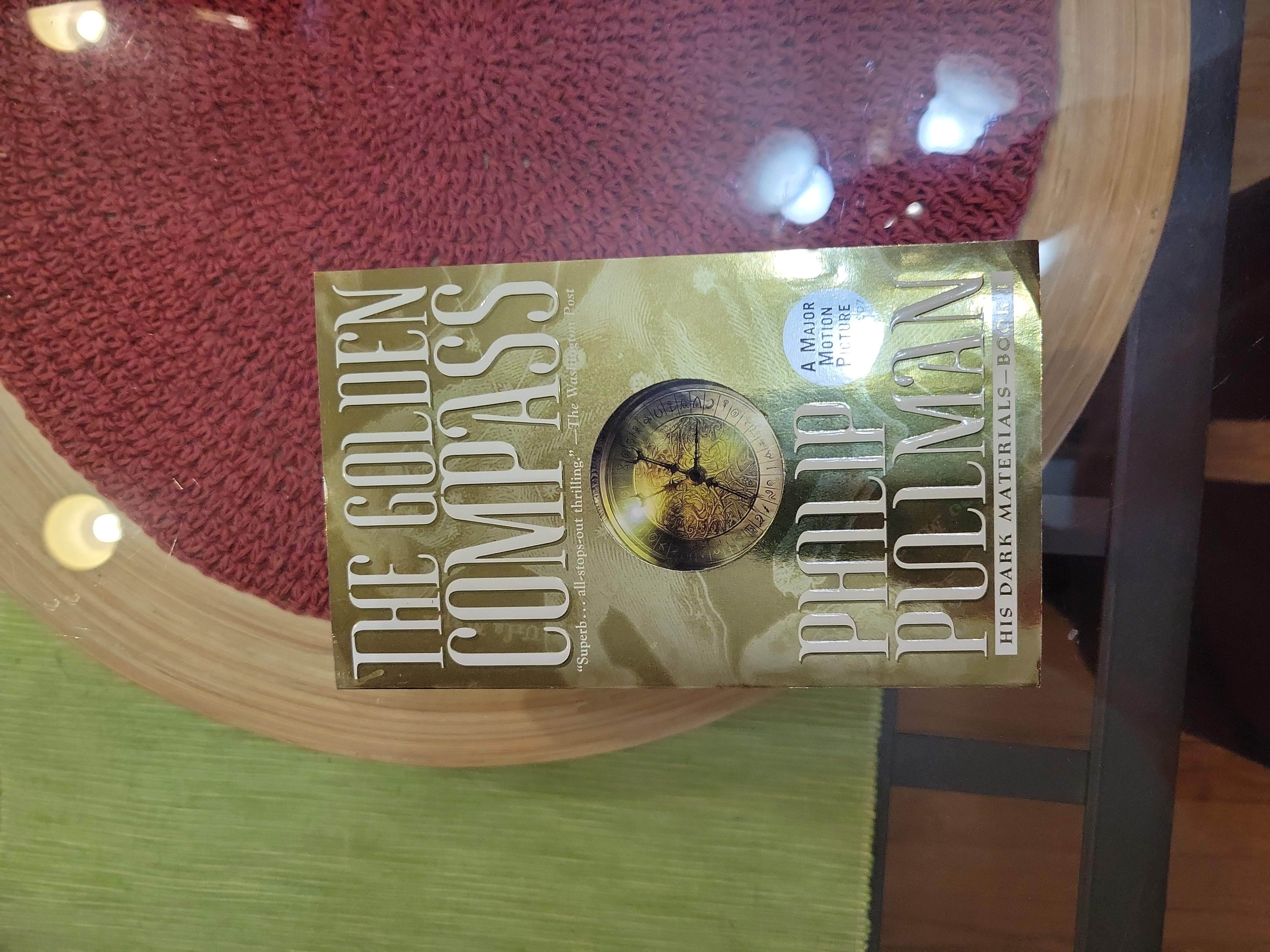 His Dark Materials: the Golden Compass (Book 1)