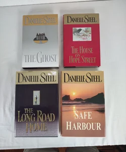 4 Danielle Steel Novels