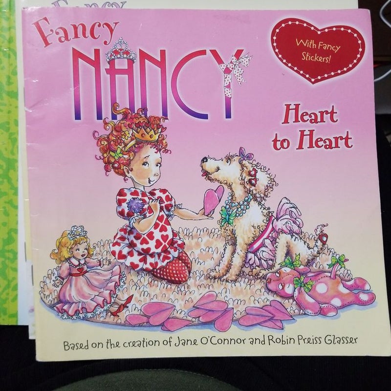 Fancy Nancy Paperback Lot of 3