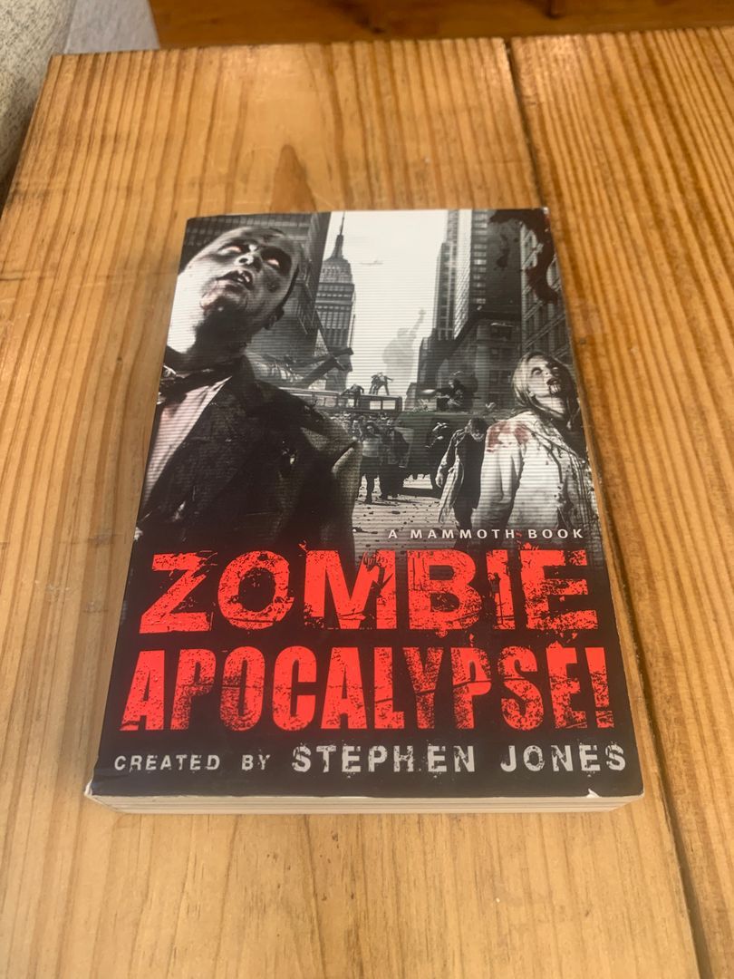 The Mammoth Book of Zombie Apocalypse!